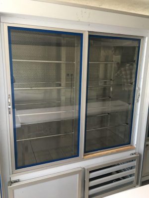 یخچال شوکیس از روبرو تجهیزات آشپزخانه صنعتی